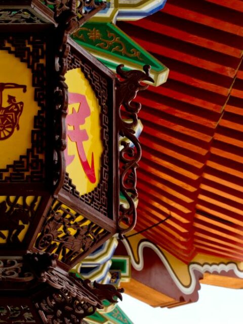 【台中北區】鬧中取靜，拍攝美照的好地方，讓你穿越在古今 x 台中孔廟