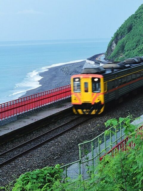 台灣冷門車站小旅行：從無人車站到特色小站，鐵道迷的私房路線