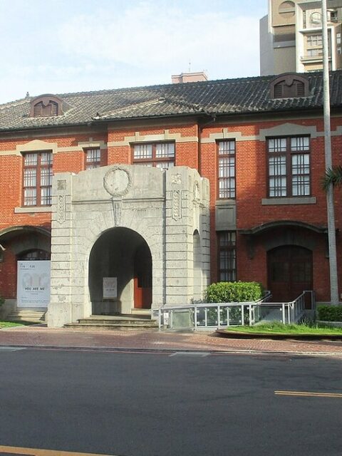 台灣地方美術館入門:從新竹美術館到台南美術館,建築與展覽導覽 台灣地方美術館入門:從新竹美術館到台南美術館,建築與展覽導覽